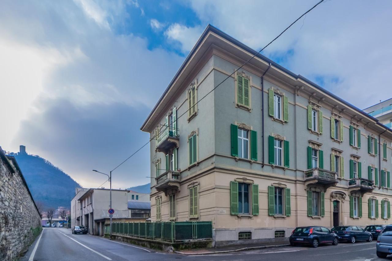 Casa Magenta Lejlighed Como Eksteriør billede
