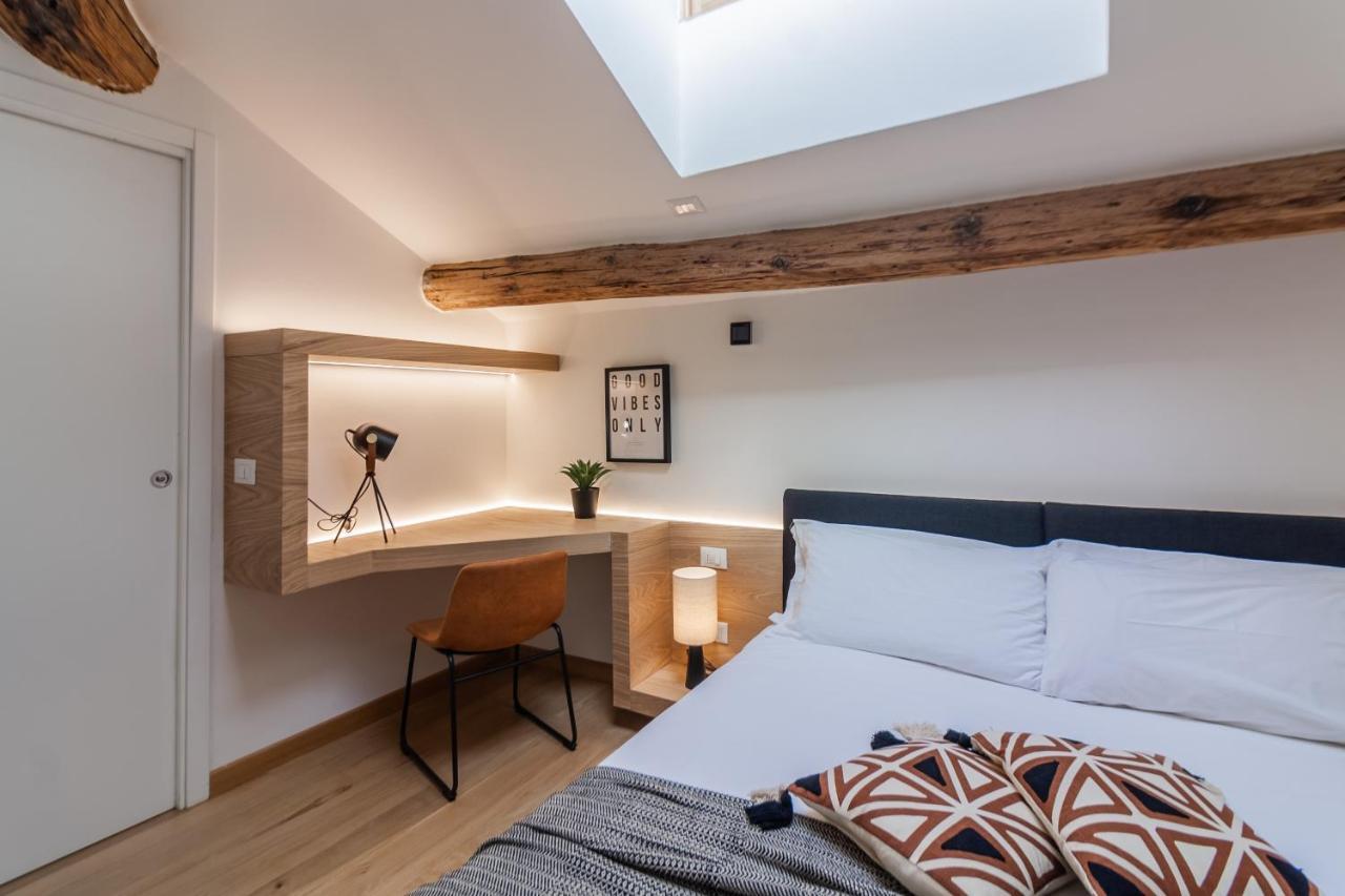 Casa Magenta Lejlighed Como Eksteriør billede